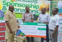 MoFA receives forty-five thousand Ghana Cedis (GHc45,000) worth of inputs from RMG to support Farmers’ Day Celebration